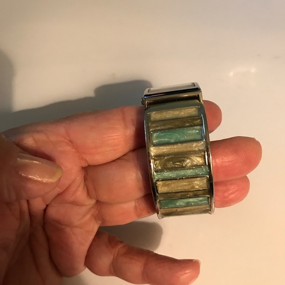 Vintage Quartz enamel watch #24 - Picture 3 of 6